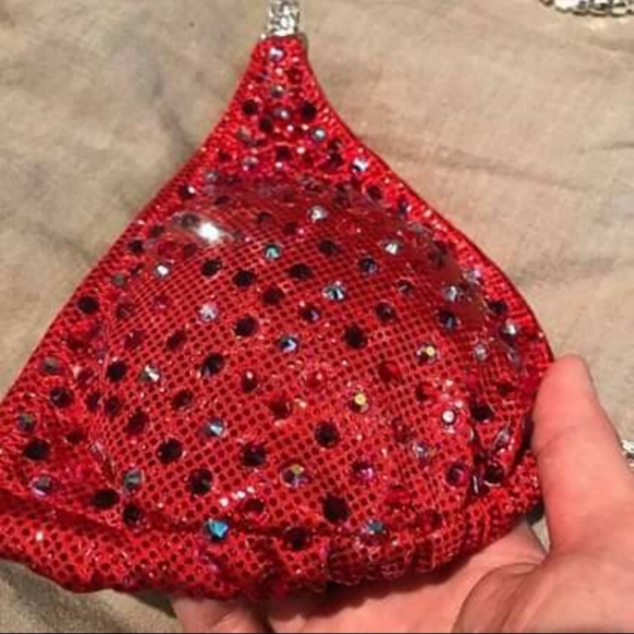 Pro Scatter Holo Red Bikini - Picture 2 of 3